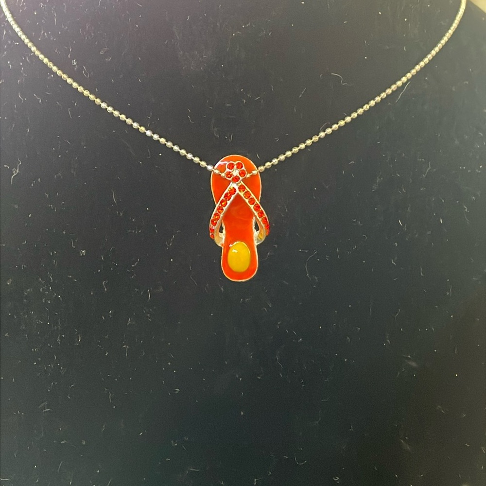 EUC~Woman’s Silver Chain Orange/Yellow Rhinestone Flip Flop Adjustable Necklace